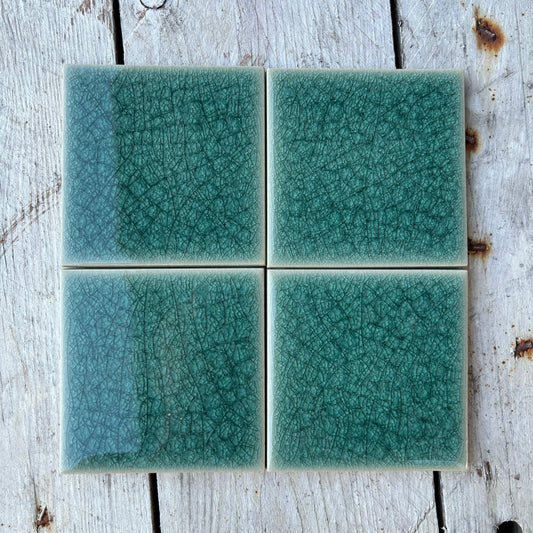 Vintage Glaze Clover