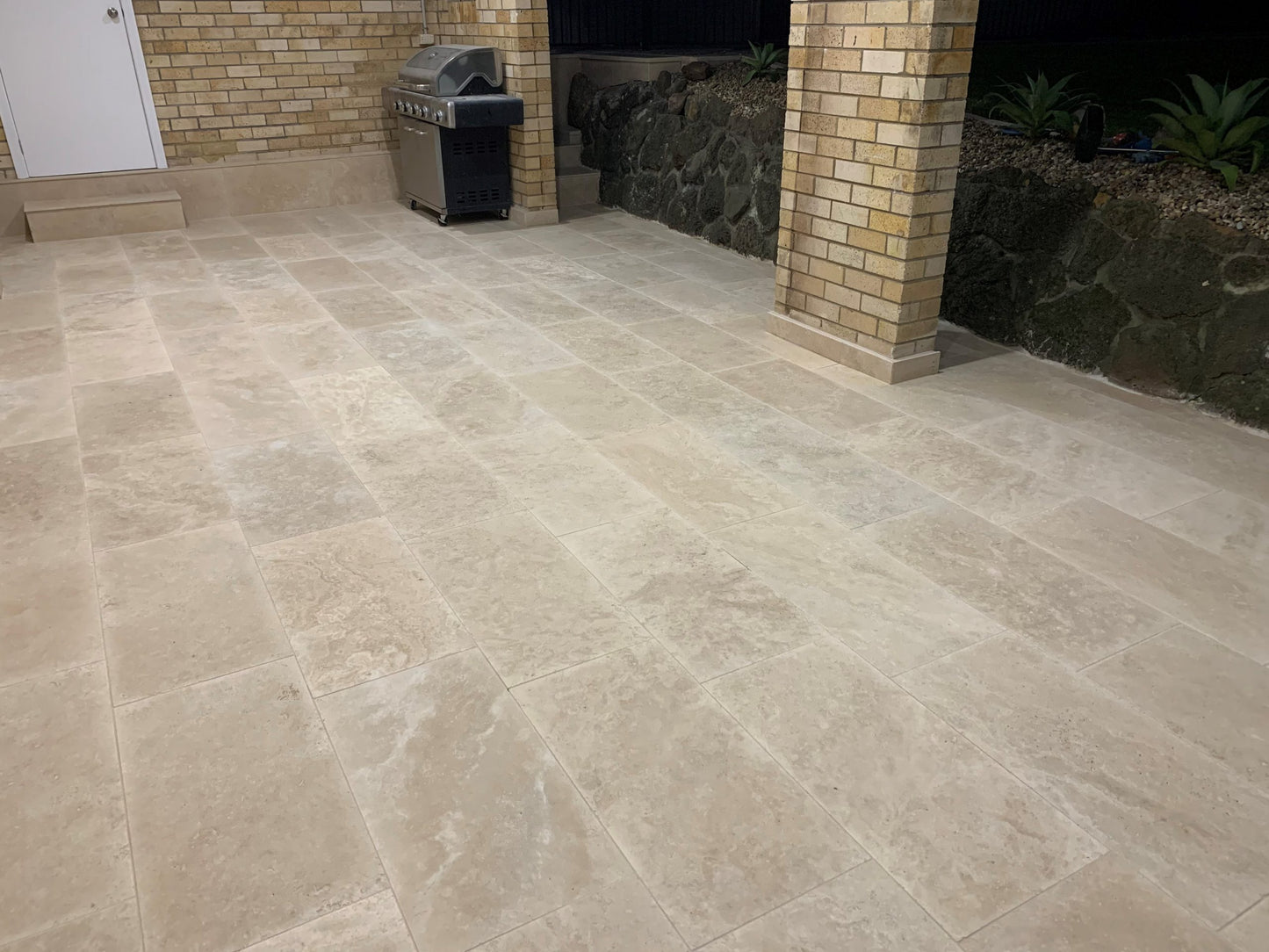 Calico Travertine Tumbled/Unfilled Premium