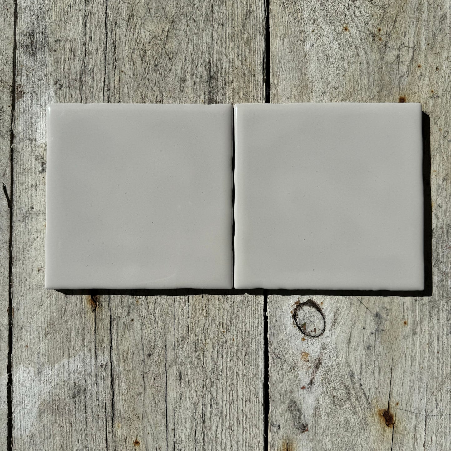 Oasis Oyster Gloss 100x100
