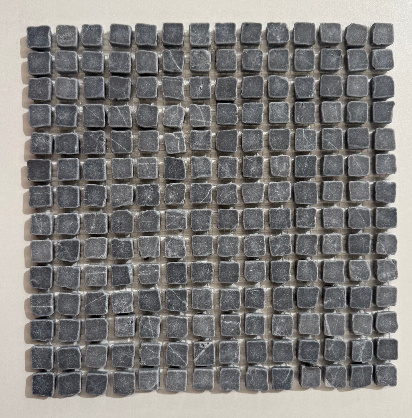 Roman Handcut Pietra Grey Tumbled Mosaic 305x305