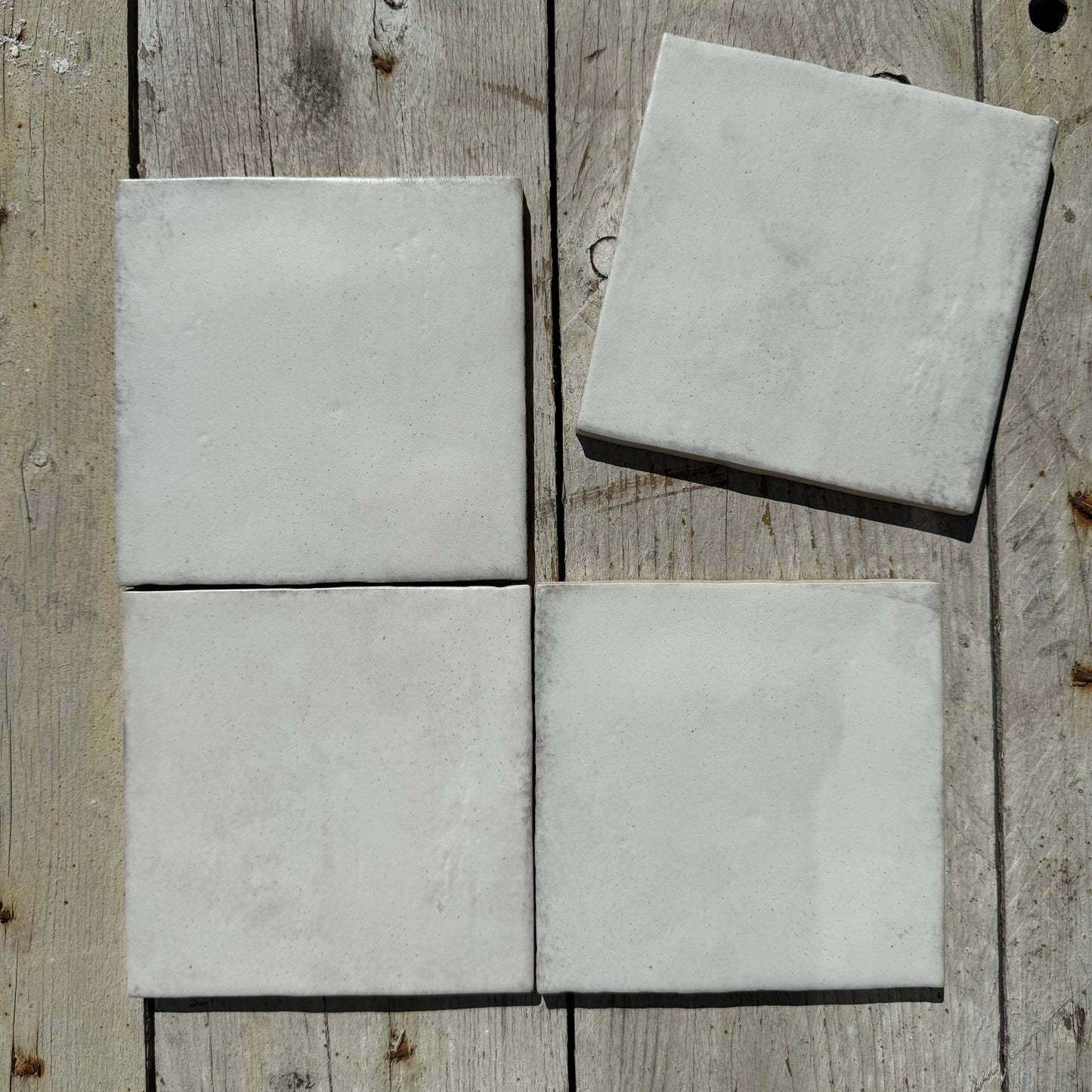 Vintage Old White Matt Square
